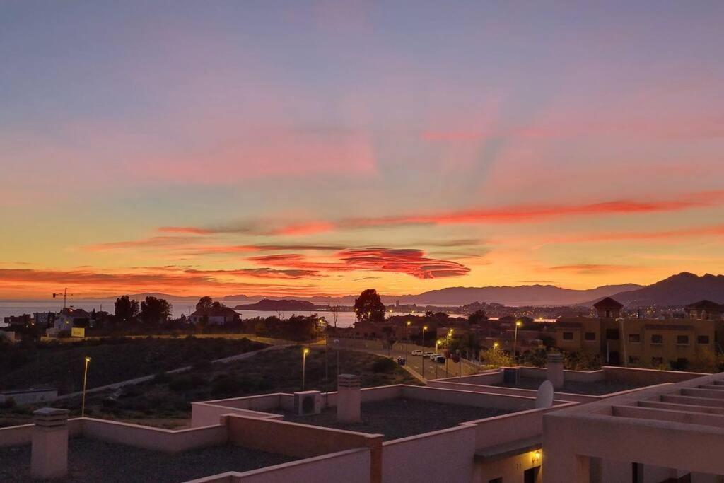 伊斯拉普拉纳Amazing Sea View!公寓 外观 照片